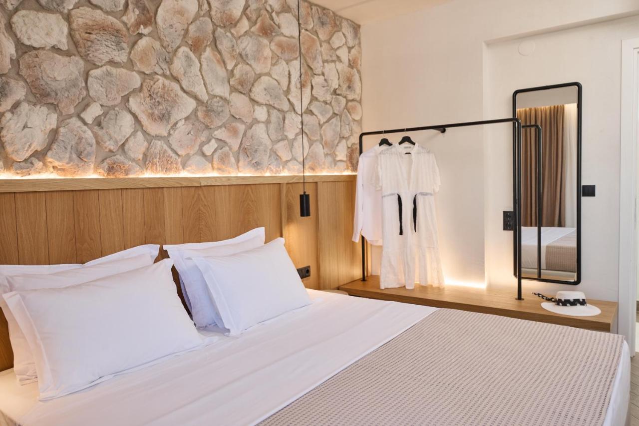 White Nest * Litochoro